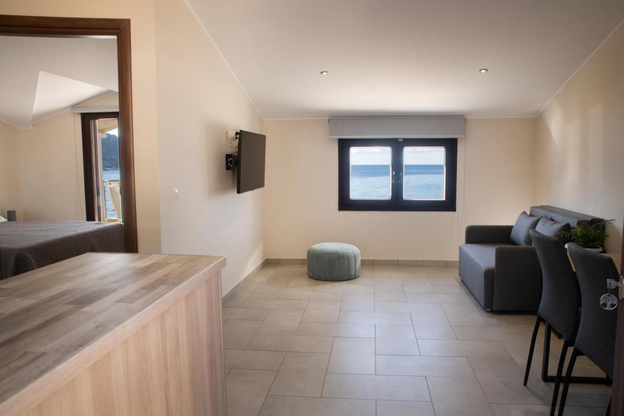 Blue Heaven Apartment *